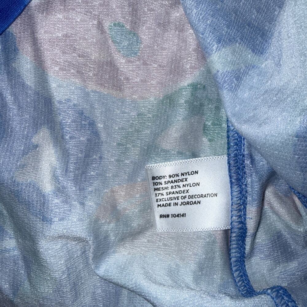 NEW Walter Hagen Womens P11 UPF 50+ Quarter Zip Blue Gouache Floral S - Picture 3 of 6